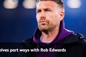 狼队官方：主帅爱德华兹及教练组下课，新主教练任命程序已在进行
